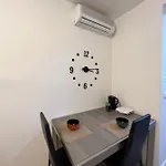 Apartment New Bazaar Cane 3 *