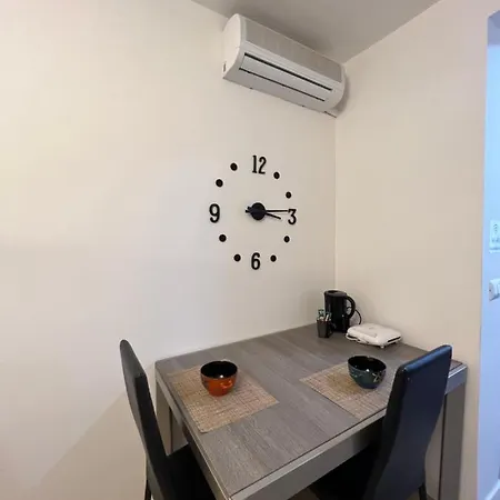 Apartment New Bazaar Cane 3 *